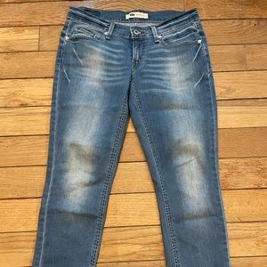 Levi’s 524 skinny crop jeans stretchy sexy 27
